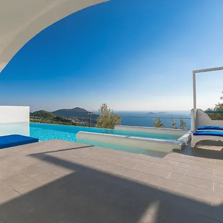 Dome Bianca Villa